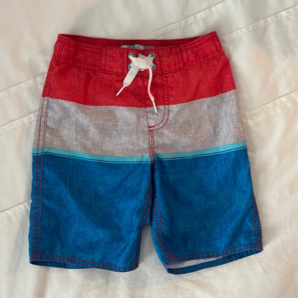 HP X2 🎉🥳 3/$15 Boys Swim Trunks, Size XS/5T